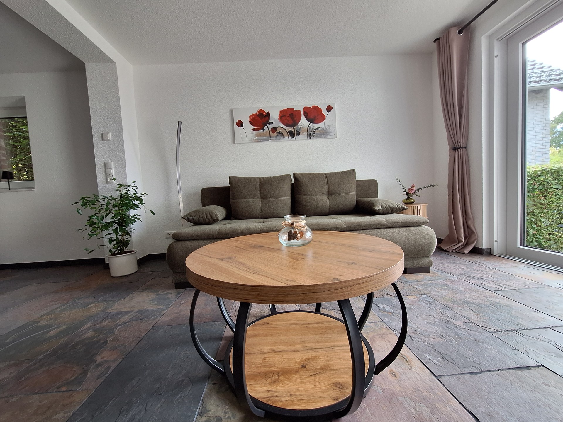 Wohnbereich der Ferienwohnung Nature